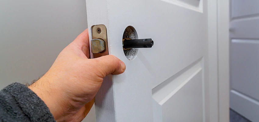 Nighttime Locksmith For Lock Repair in Clearlake, CA