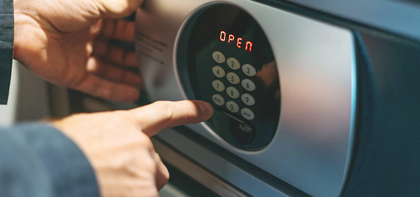 Cash Safe Openers in Clearlake, California