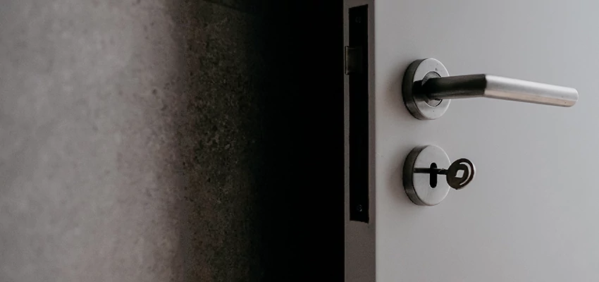 Front Door Handle Repair And Installation in Clearlake, CA