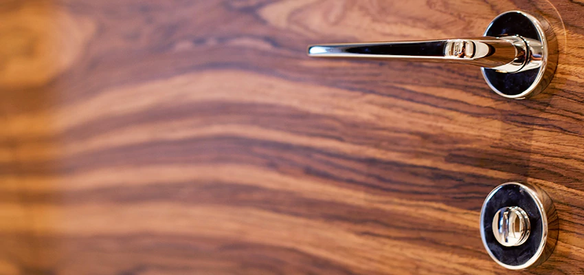 On Demand Locksmith For Key Fobs Repair in Clearlake, California